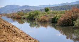 BÜYÜK MENDERES NEHRİ KURAKLIKLA KARŞI KARŞIYA!