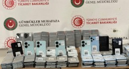 1526 KAÇAK TELEFON YURDA GİREN TIRDA YAKALANDI!