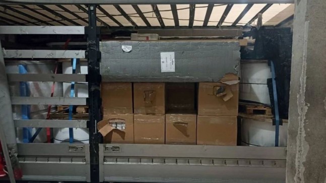 Türkiye’den Avrupa’ya Giden Tırda 67 Bin Paket Kaçak Sigara Ele Geçirildi!