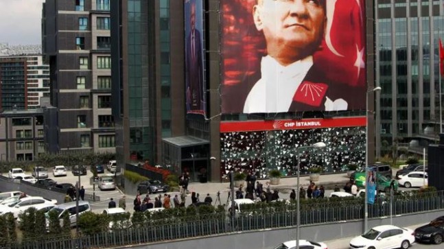 CHP İSTANBUL İL BAŞKANLIĞI BİNASINA EL KOYMA TALEBİ!