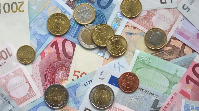 Hollanda’da Yetkililerden Evde Nakit Bulundurma Konusunda Yeni Uyarı Geldi!