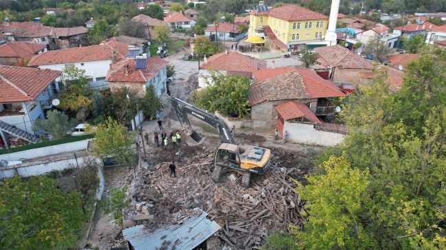 Balıkesir’in Sındırgı İlçesi “Genel Hayata Etkili Afet Bölgesi” İlan Edildi!